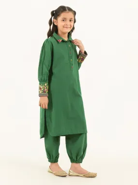 2 Piece Khaddar Suit-Embroidered (Pret)