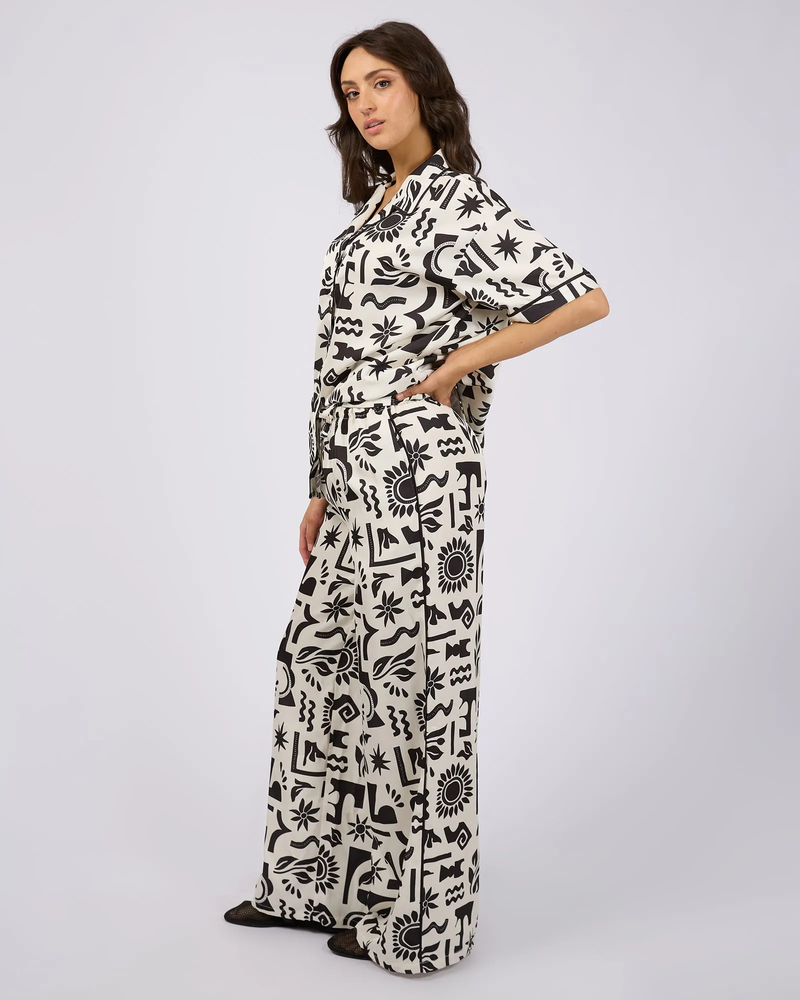 All About Eve Array Pant Print